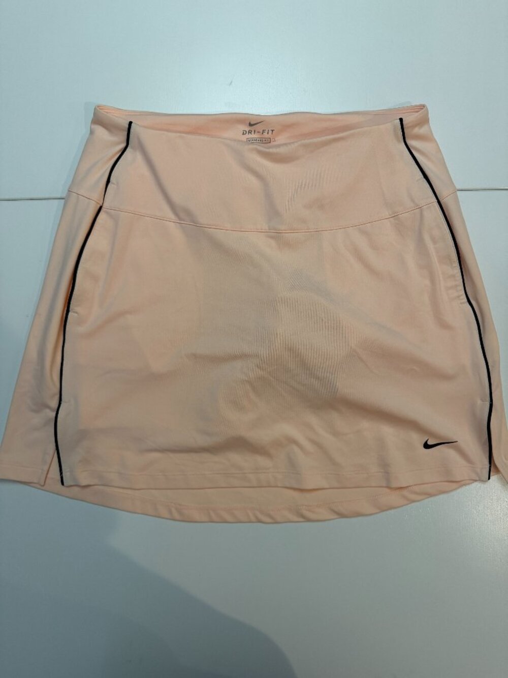 Nike Women's Golf Skort - Size M - Worn only once!